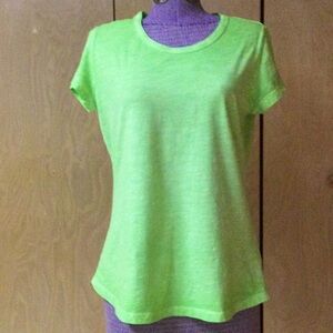 Orvis Lime Green Short-Sleeved Tee Stitched Rounded Neck Size Small
